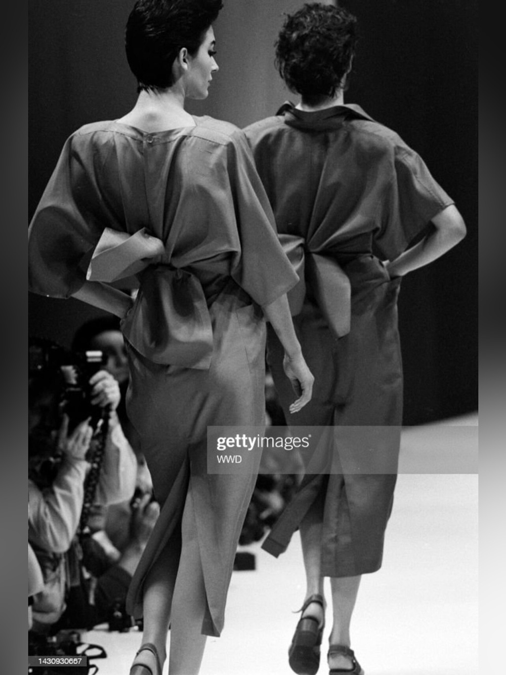 Vintage 80s Gianfranco Ferre Documented Runway Raw Silk Dress With Bow - Picture 2 of 10